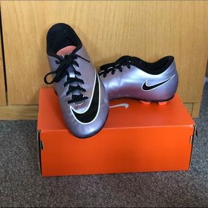 silver nike cleats